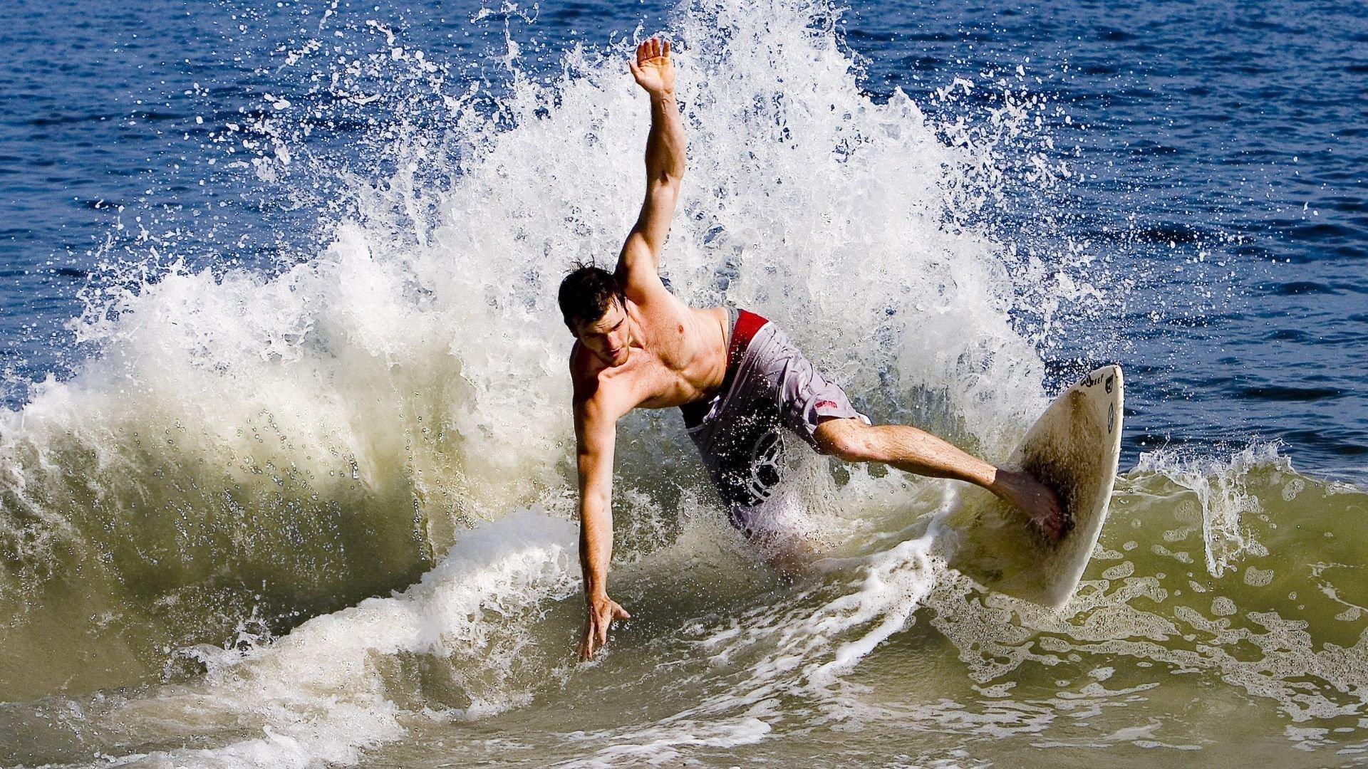 阿尔卡拉斯逆转夺冠 美网见证新王登基