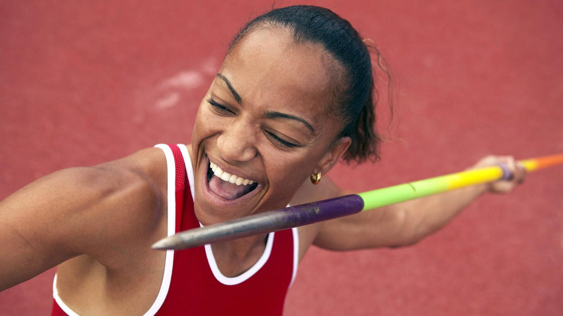 法国名将拉维勒涅刷新撑杆跳赛季最佳 巴黎奥运备战势头强劲-杏